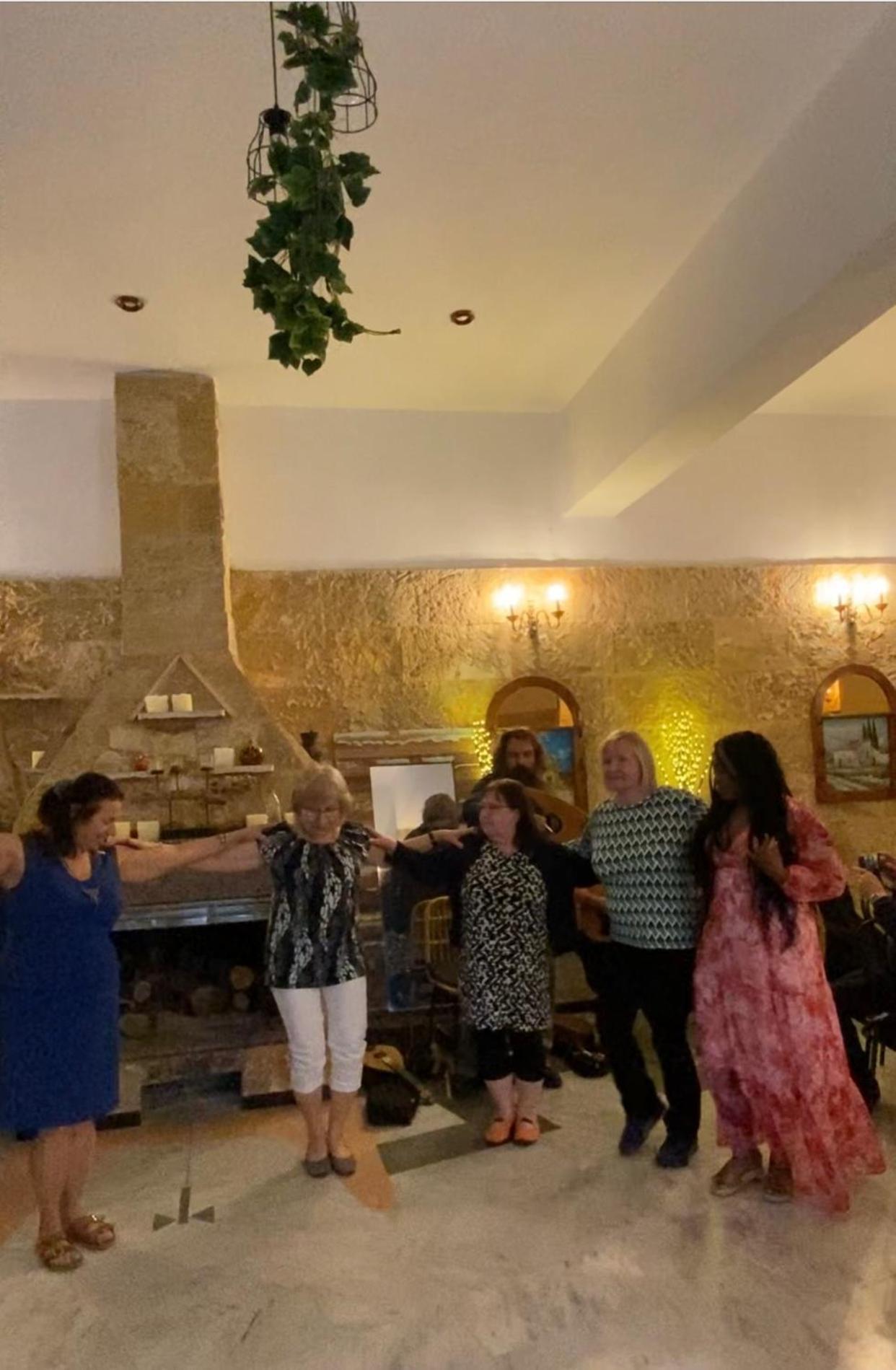 Costas Inn Szpíli Kültér fotó